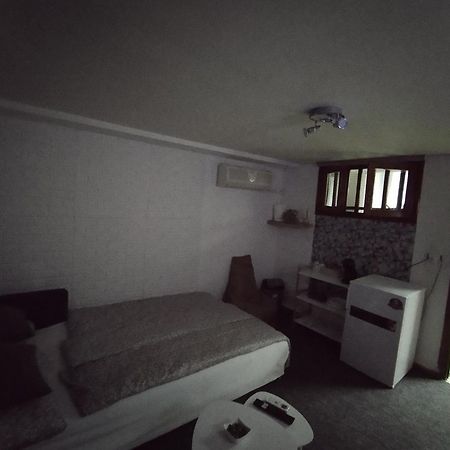 Studio Δωμάτιο Erétria Kültér fotó